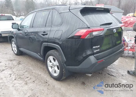 2021 Toyota Rav4 Hybrid Le z USA, uszkodzony, nr VIN 4T3LWRFV6MU031936